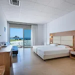Royal Bay 4*