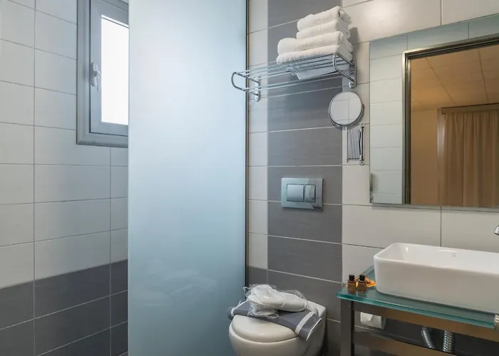 Royal Bay Ξενοδοχείο 4*