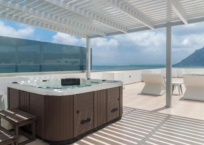 Royal Bay 4*