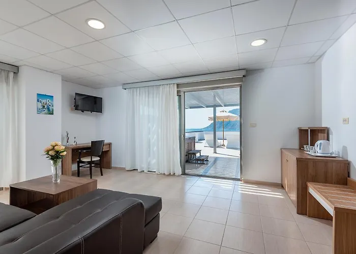 Royal Bay 4*