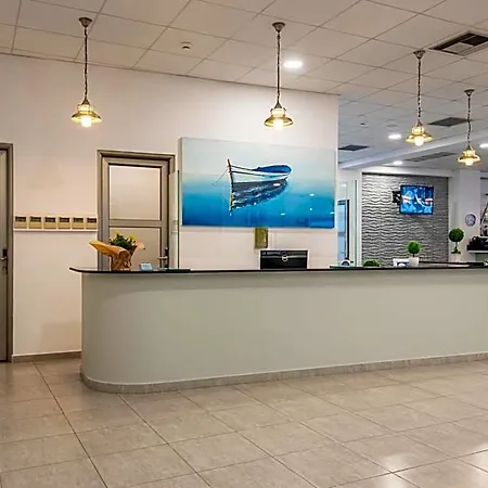 Royal Bay Hotell 4*