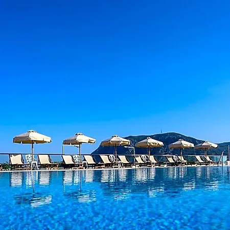 Royal Bay Szálloda