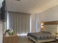 Royal Bay Hotell