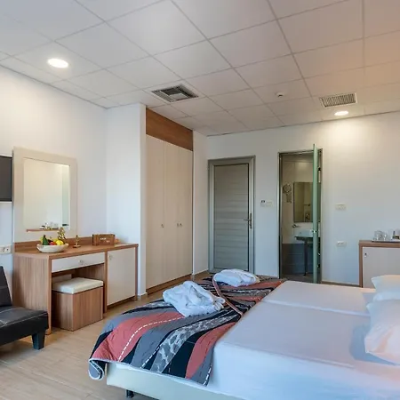 Royal Bay Hotel 4*