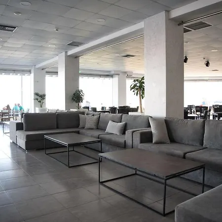 Royal Bay 4*